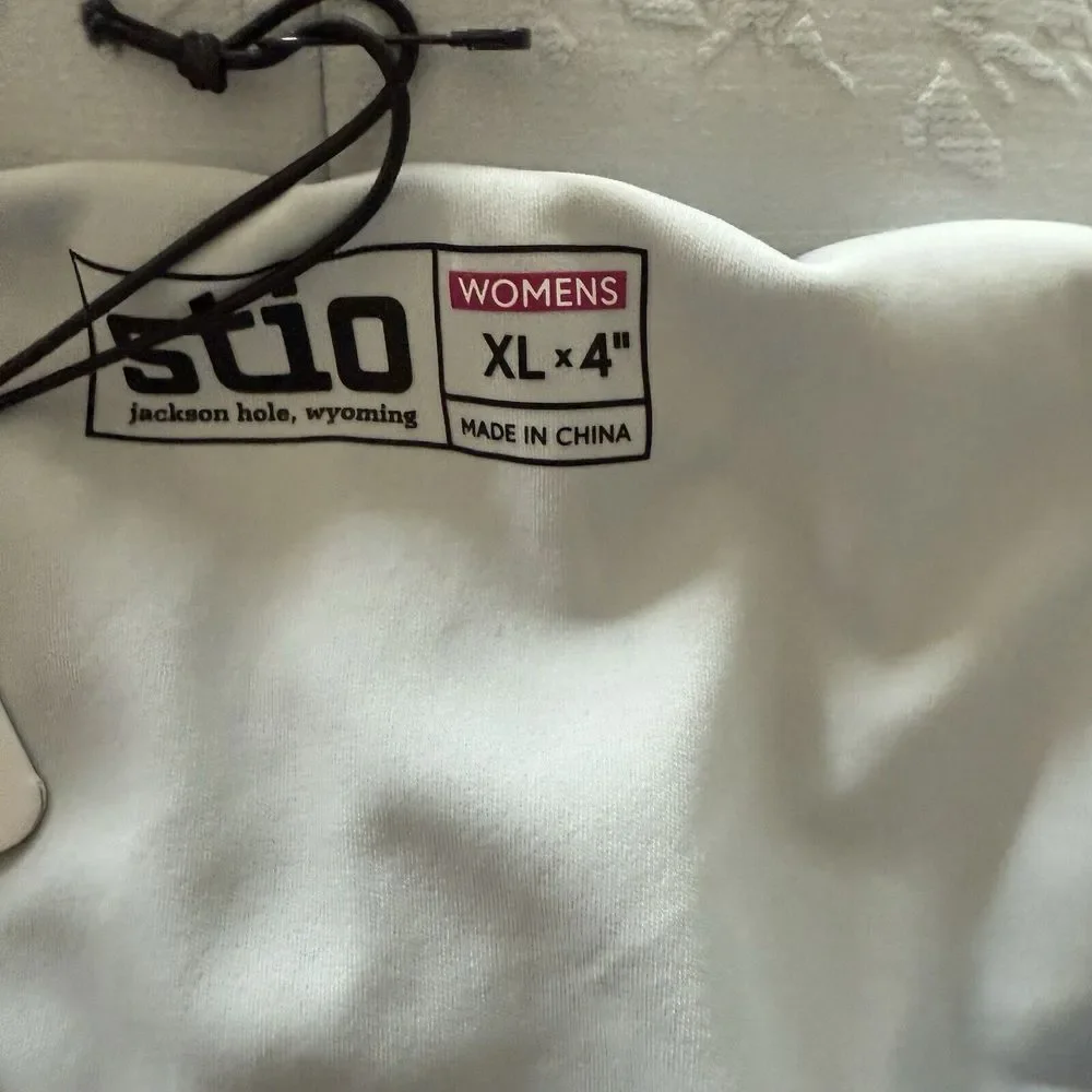 New Stio‎ Second Light Shorts 4 Inseam